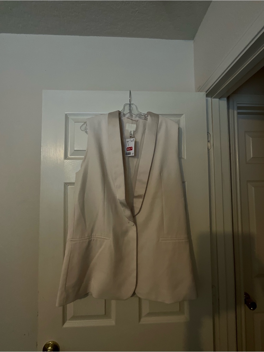 H&M Cream Sleeveless Blazer Vest